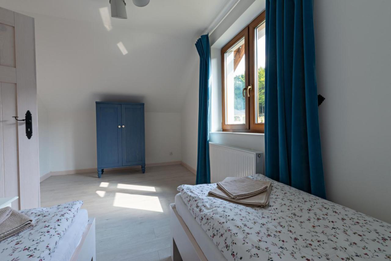 Malinowe Wzgorze Domki 90 M2 Z Sauna I Balia Krzeszna Exterior photo
